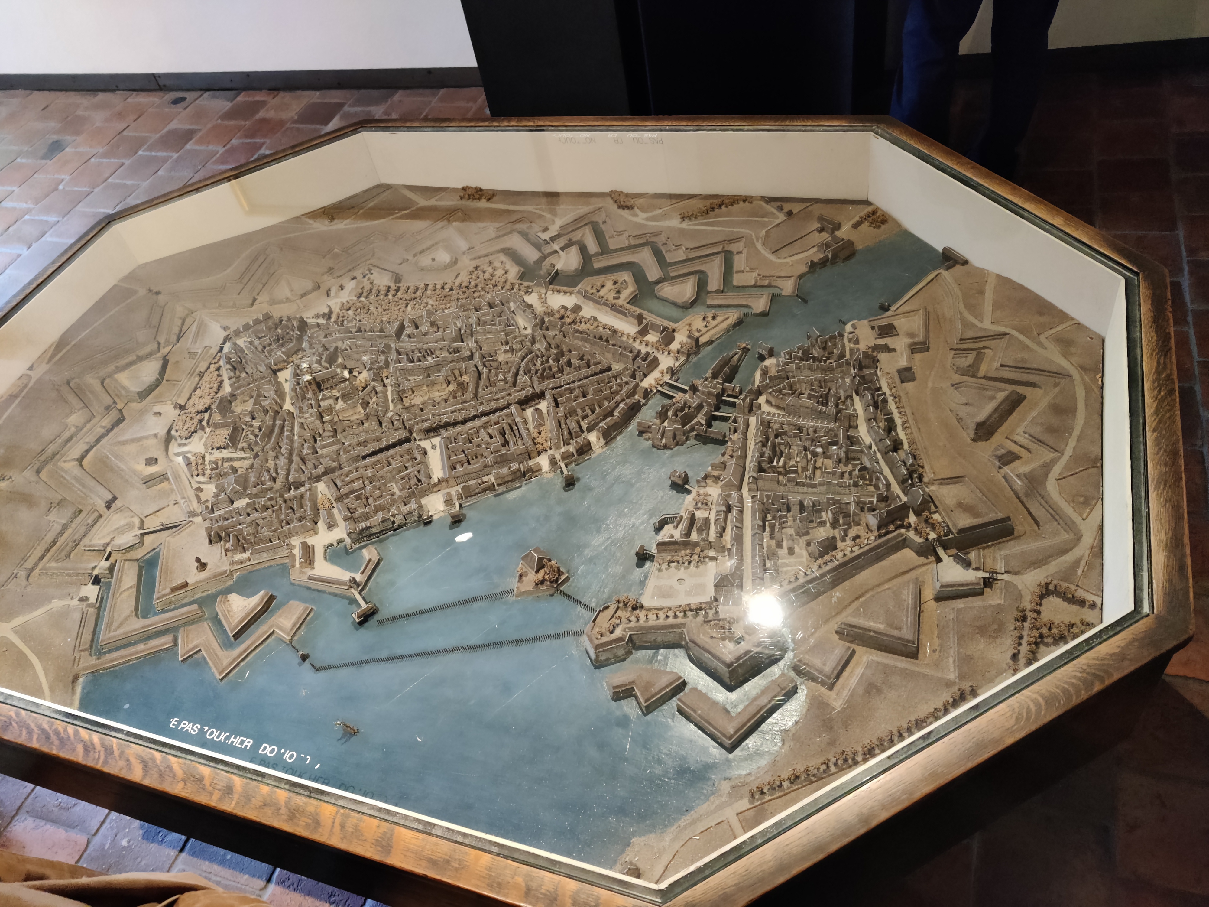 Model of Geneva